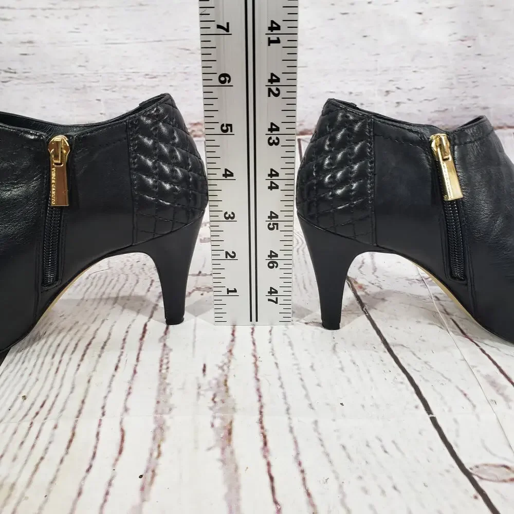 Vince Camuto Valentina Women's Black Leather Ankle Boots Size 6M
